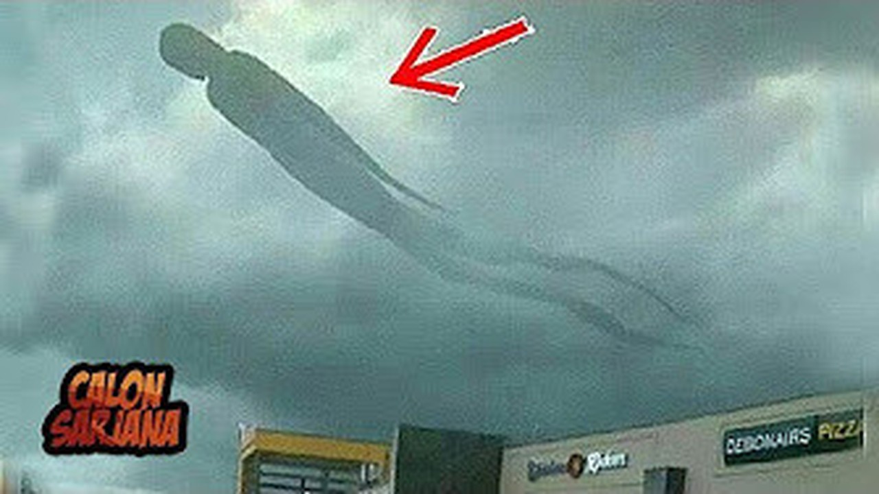 Streaming HEBOH! 10 Penampakan Misterius Di Atas Langit ...