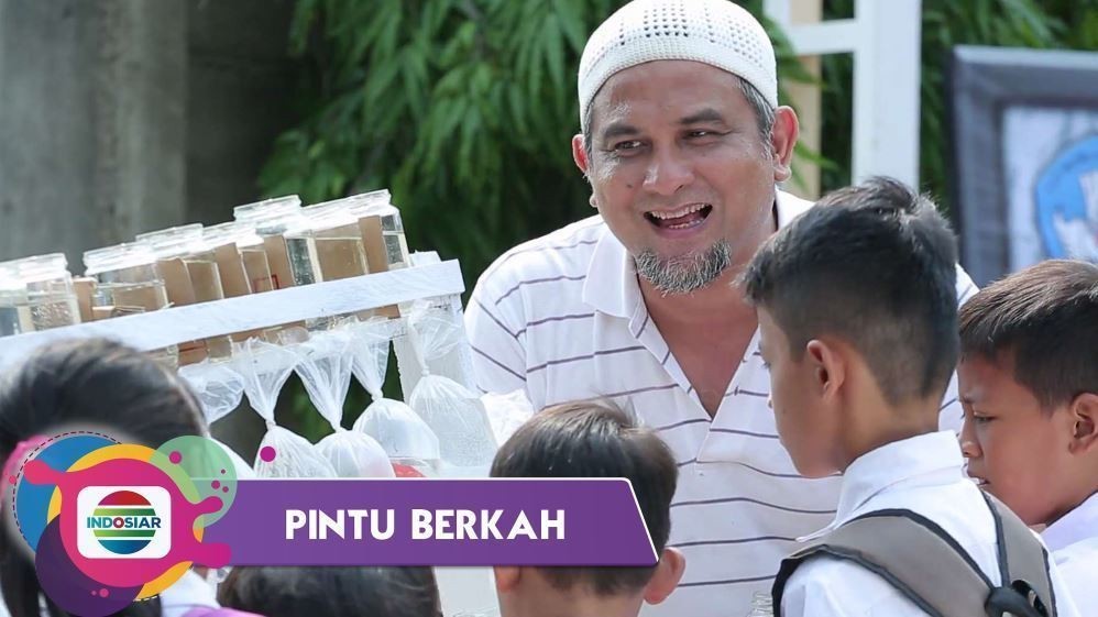 Nonton Sinema Pintu Berkah Jatuh Bangun Penjual Ikan Cupang Jadi