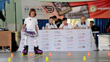 Video sepatu  roda  anak  Terbaru Vidio com