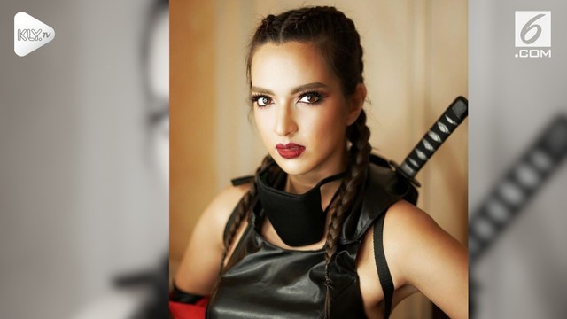 Nia Ramadhani jadi Ninja Seksi di Pesta Halloween - Vidio.com