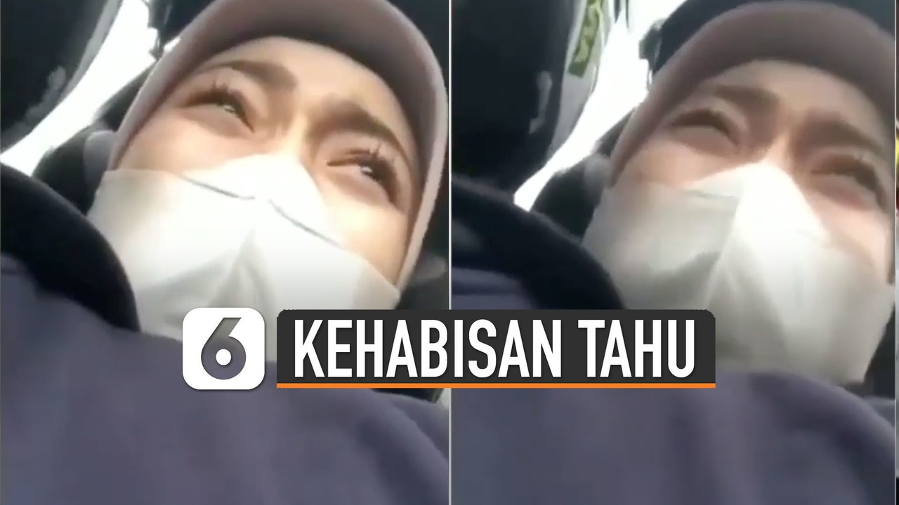 Streaming Cewek Nangis  Gara Gara Diserobot Ibu Ibu Saat 
