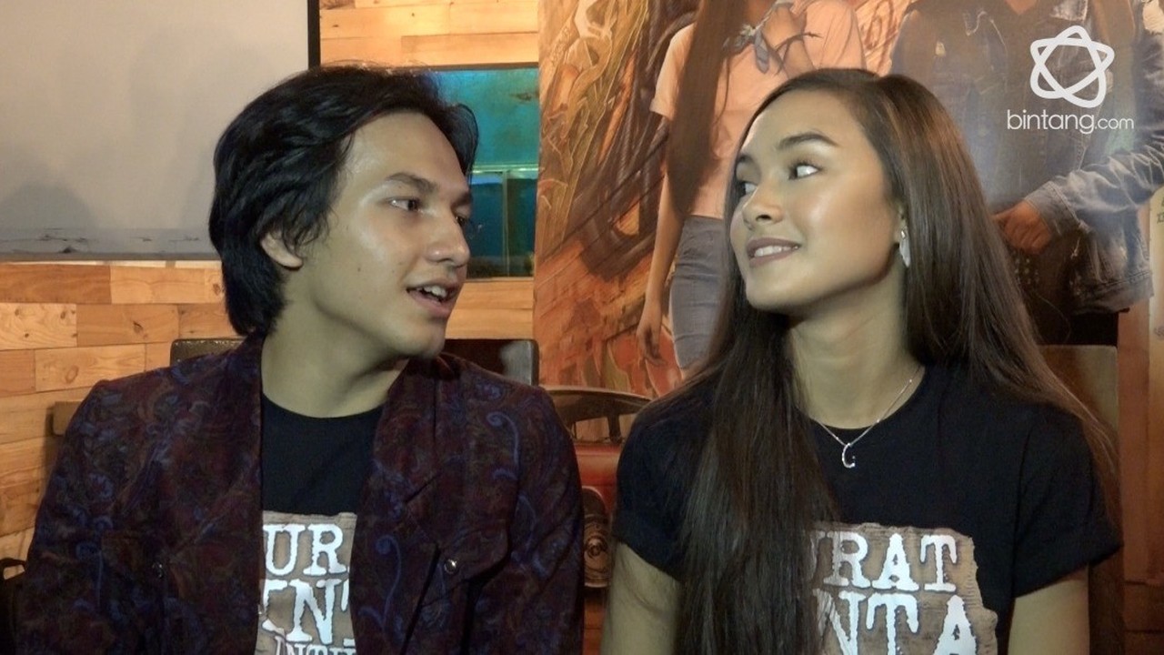 Nonton Film Surat Cinta Untuk Starla 2017
