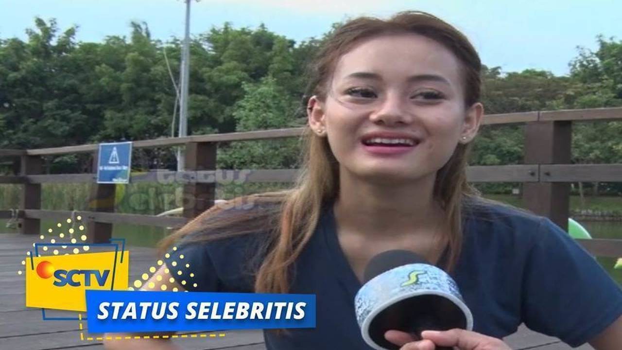 Streaming Aksi Laga Dinda Hauw Di Bawah Panas Terik Matahari Status Selebritis Vidio