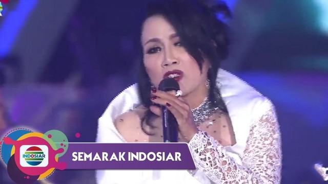Streaming Masih Semangat Rita Sugiarto Ajak Semua Nyanyi Tulang Rusuk Bersama Semarak Indosiar Cimahi Vidio Com
