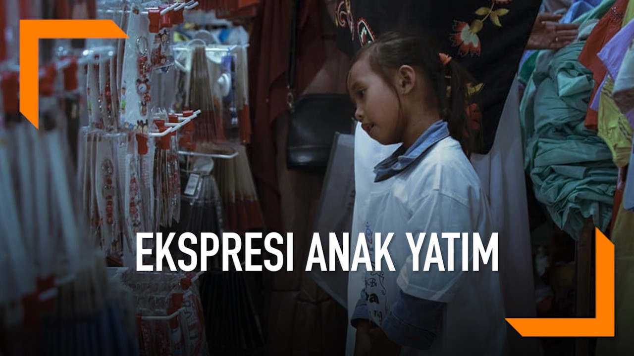 Mengharukan Ekspresi Anak Yatim Saat Belanja Baju Lebaran Vidiocom