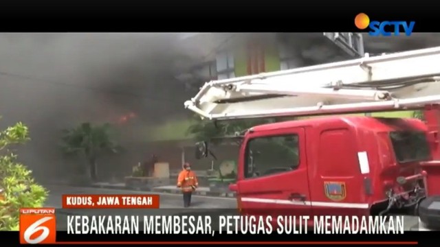 Unduh 76+ Background Api Kebakaran HD Paling Keren