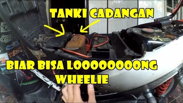 Streaming RAHASIA WHEELIE PANJANG  MOTOR  MATIC  PASANG 