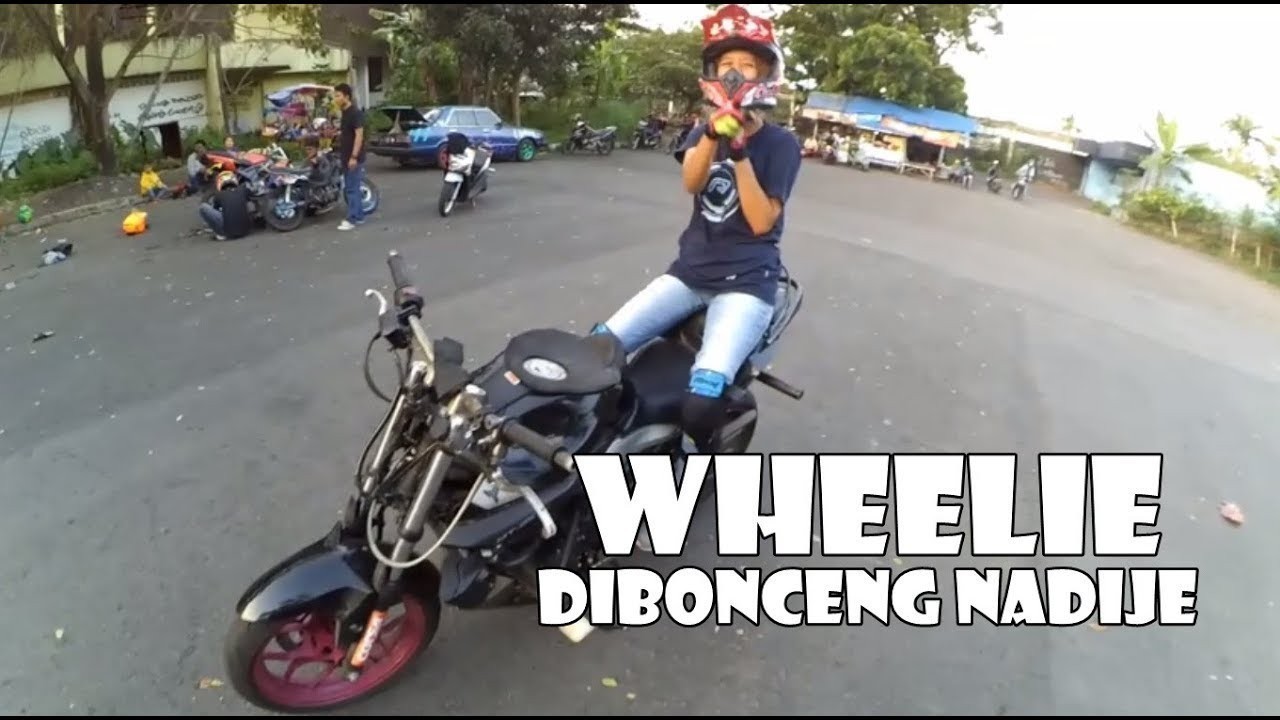 Ternyata Begini Rasanya Dibonceng Wheelie Sama Cewek Vidiocom