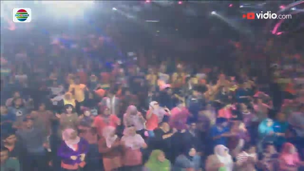 Streaming Rita Sugiarto Hitam D Academy 3 Konser Result 20 Besar Group 5 Vidio Com 11,038 likes · 117 talking about this. rita sugiarto hitam d academy 3 konser result 20 besar group 5