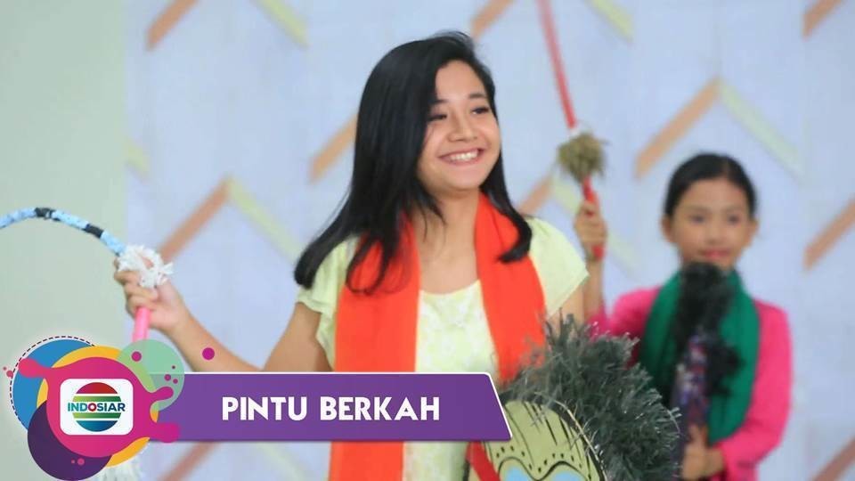 Streaming Pintu Berkah Ketulusan Gadis Pemain Kuda Lumping Yang Ikhlas Memperjuangkan Hidupnya Untuk Orang Lain Vidio Com