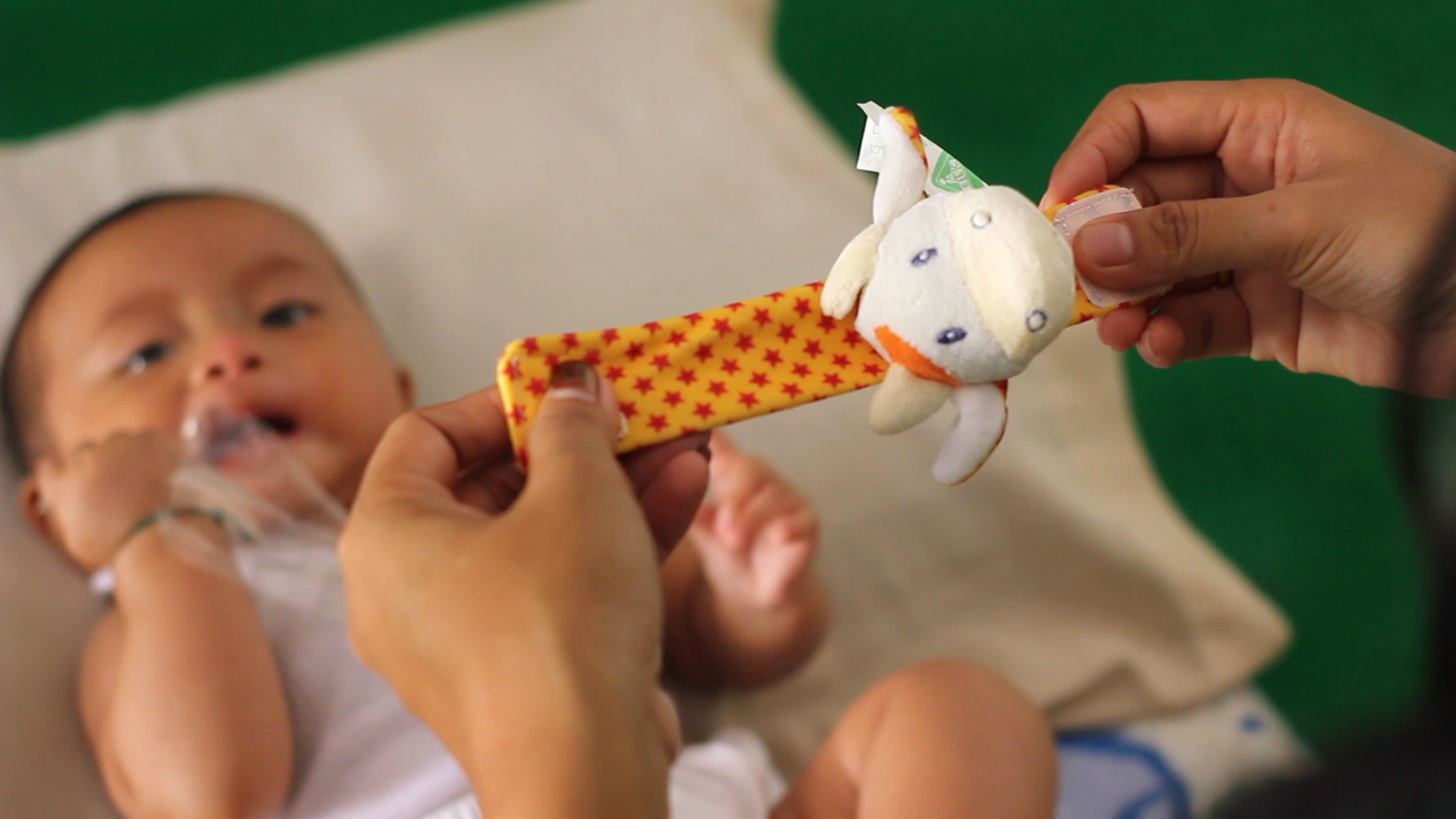 Mainan Anak Bayi Lucu Gelang Bayi Rattle Perlengkapan Bayi