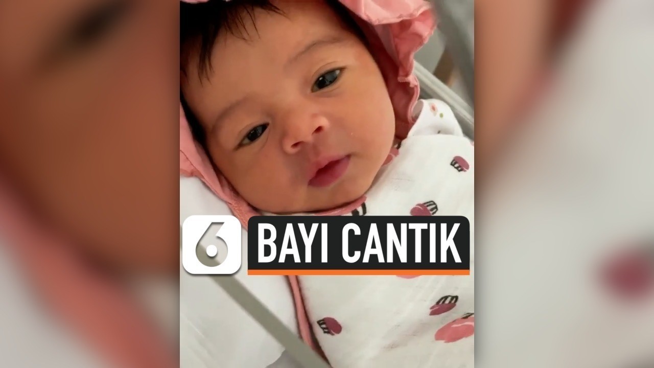 Streaming Wajah Cantik Bayi Rianti Cartwright Yang Baru Lahir Vidio
