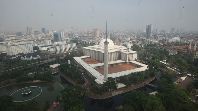 40 Tahun Masjid  Istiqlal  Berdiri Vidio com