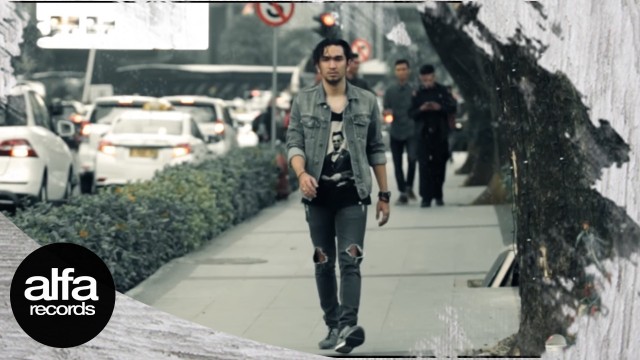 Streaming Lyla Wanitaku Official Video Music Vidio