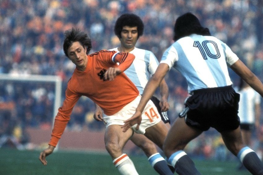 Streaming Teknik Pressing Total Football Timnas Belanda 1974 Vidio Com