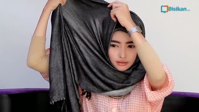 Streaming Tutorial Hijab Untuk Wajah Bulat Vidio
