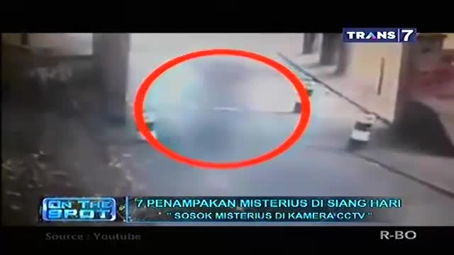 98+ Foto Penampakan Misterius Gratis Terbaik