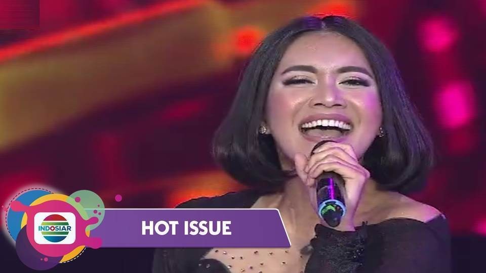 Denada Tetap Tampil Profesional Di Panggung Bintang Pantura 5 Hot Issue Pagi