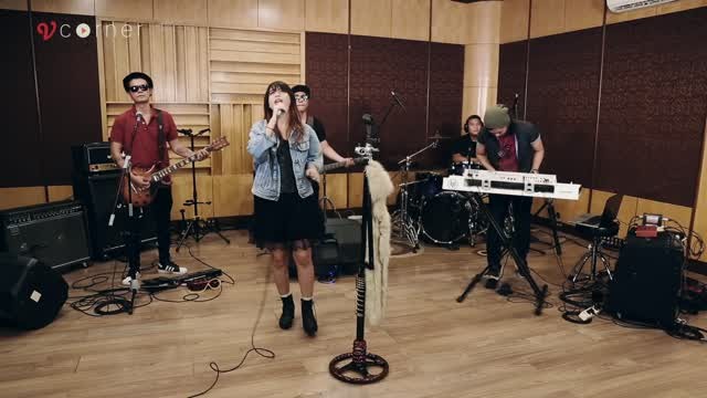 Streaming The Winner Lagu Cinta At Vidio Corner Vidio Com