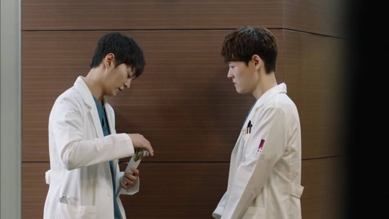 Streaming The Gang Doctor Episode 01 2015 Vidio