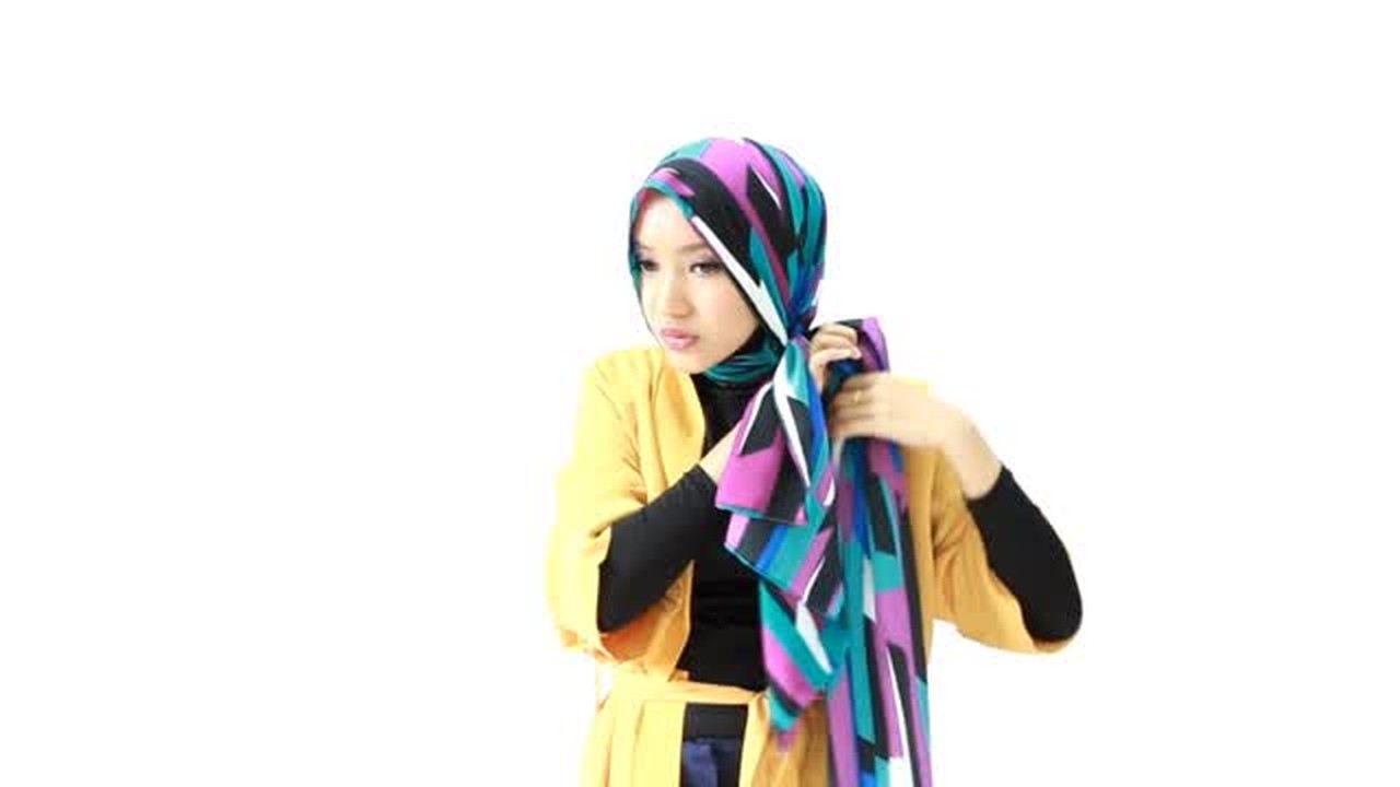 Streaming Tutorial Hijab Pashmina Abstrak Untuk Ke Kantor Vidio Com
