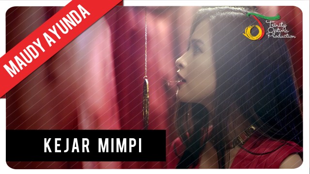Streaming Maudy Ayunda Kejar Mimpi Official Video Clip Vidio Com