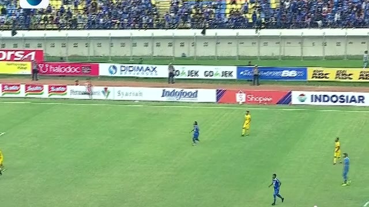 Streaming Persib Bandung (1) vs Bhayangkara (2) Full Highlight | Shopee