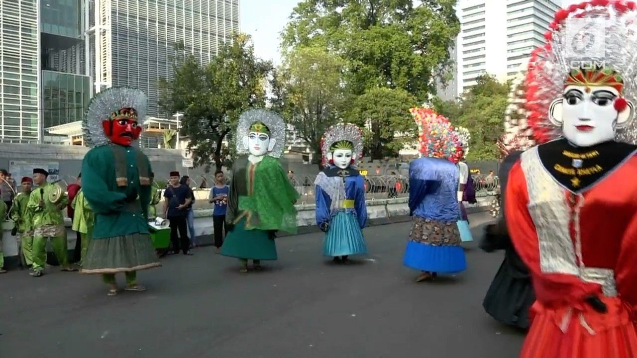 Mewarnai Monas Dan Ondel Ondel Kumpulan gambar untuk Belajar mewarnai