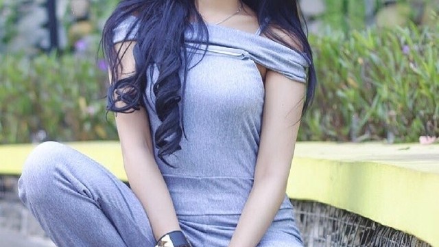 streaming si sexy fotomodel ais pacar