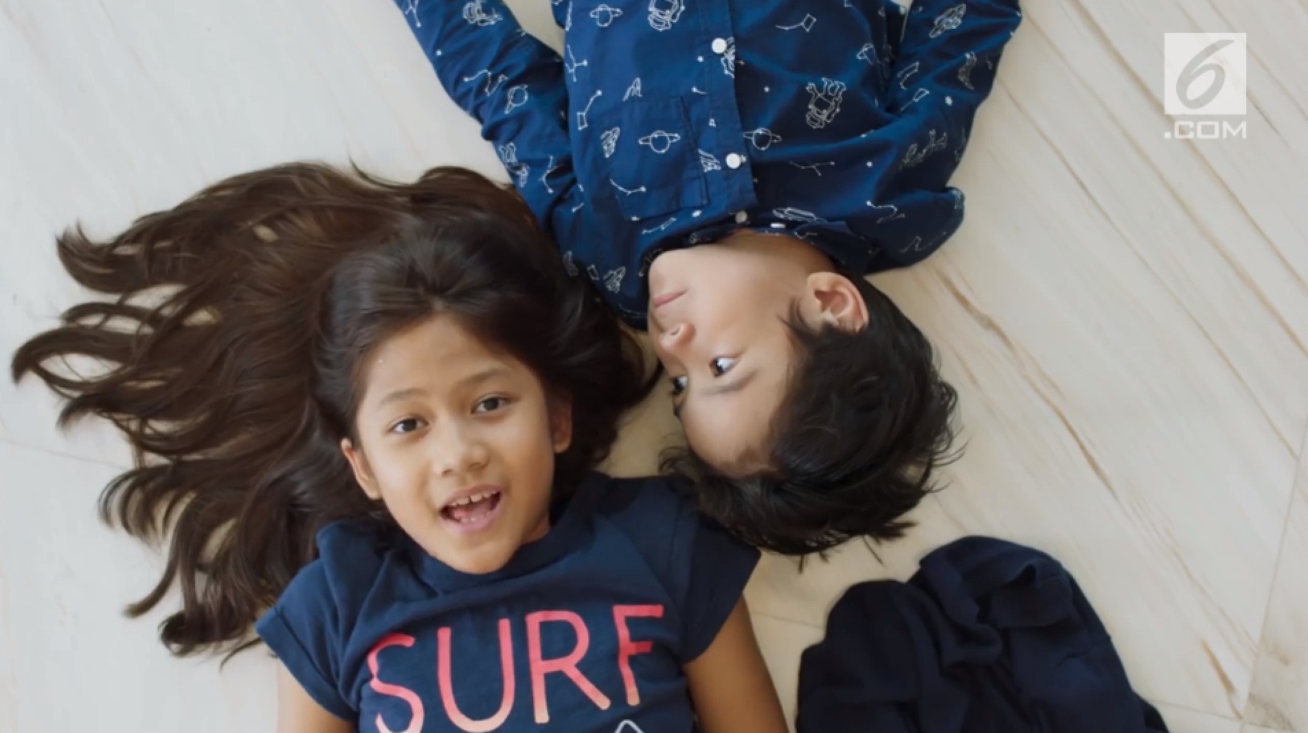 Kulari Ke Pantai Film Anak Anak Karya Riri Riza Vidiocom