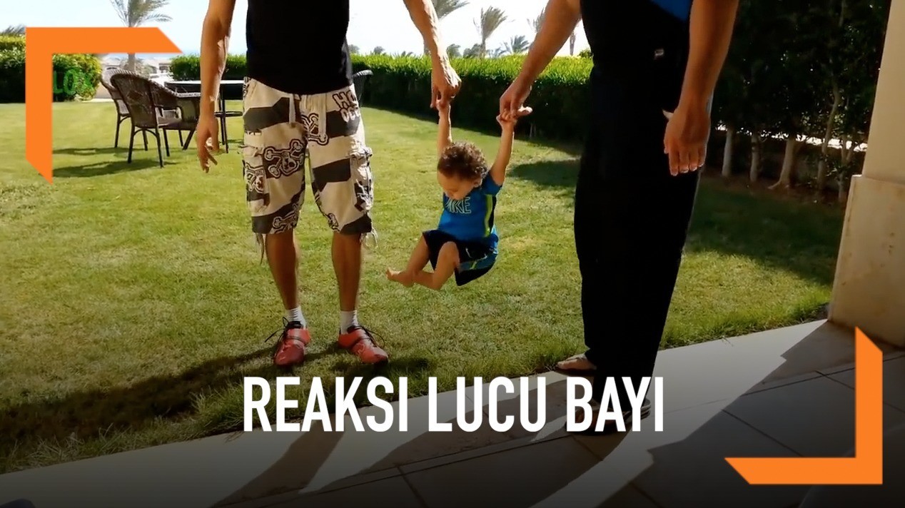 Reaksi Bayi Pertama Kali Injak Rumput