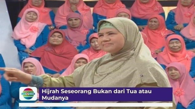  Kata  Mamah Dedeh Hijrah Seseorang Bukan  dari Tua atau  