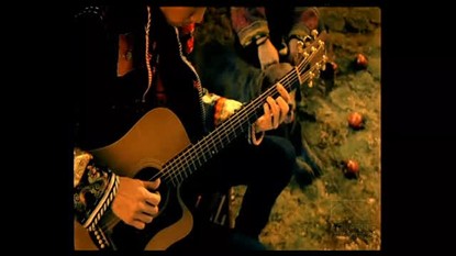 Streaming Essential Melly Goeslaw Potret Mungkin Official Video Vidio Com