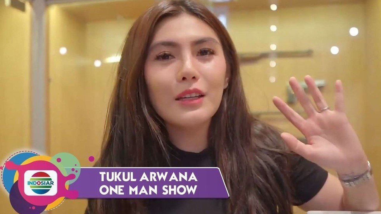 Streaming Angela Lee Artis Dan Selebgram Yang Tenar Karena ...