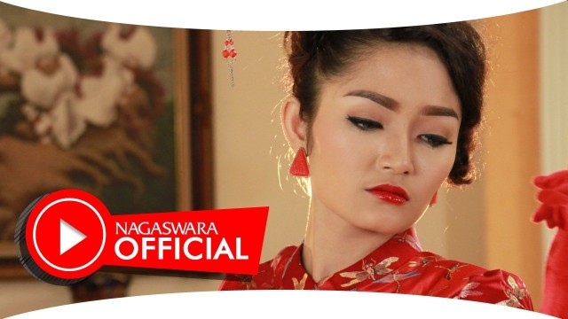 Streaming Essential Siti Badriah Siti Badriah Jakarta Hongkong Official Music Video Nagaswara Vidio