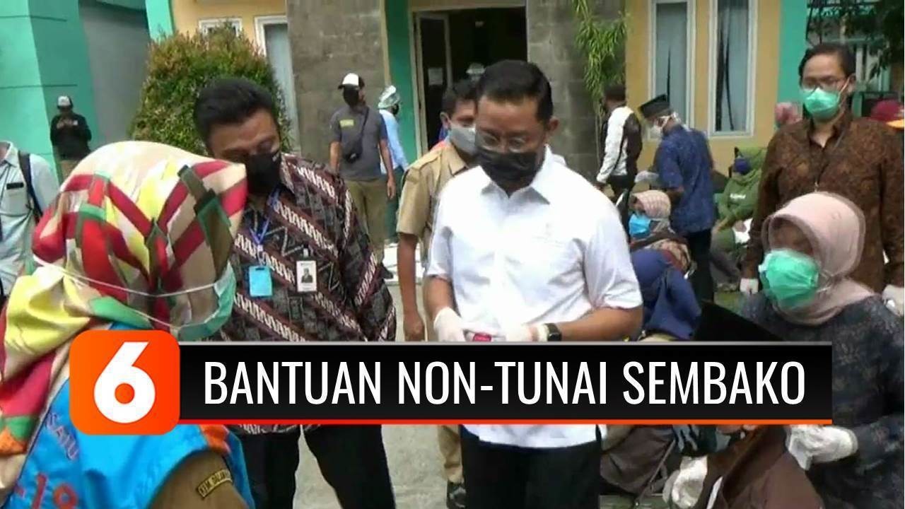 Streaming 198 Keluarga Terima Bantuan Non Tunai Sembako Dari Kementerian Sosial Vidio Com