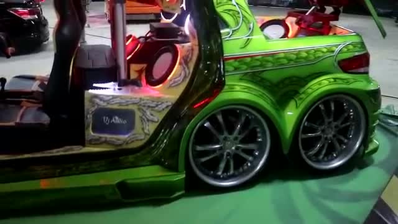 Streaming Inilah Juara Kontes Mobil Modifikasi Indonesia HIN Jogja 2016 HONDA BRIO MODIFIKASI Vidio