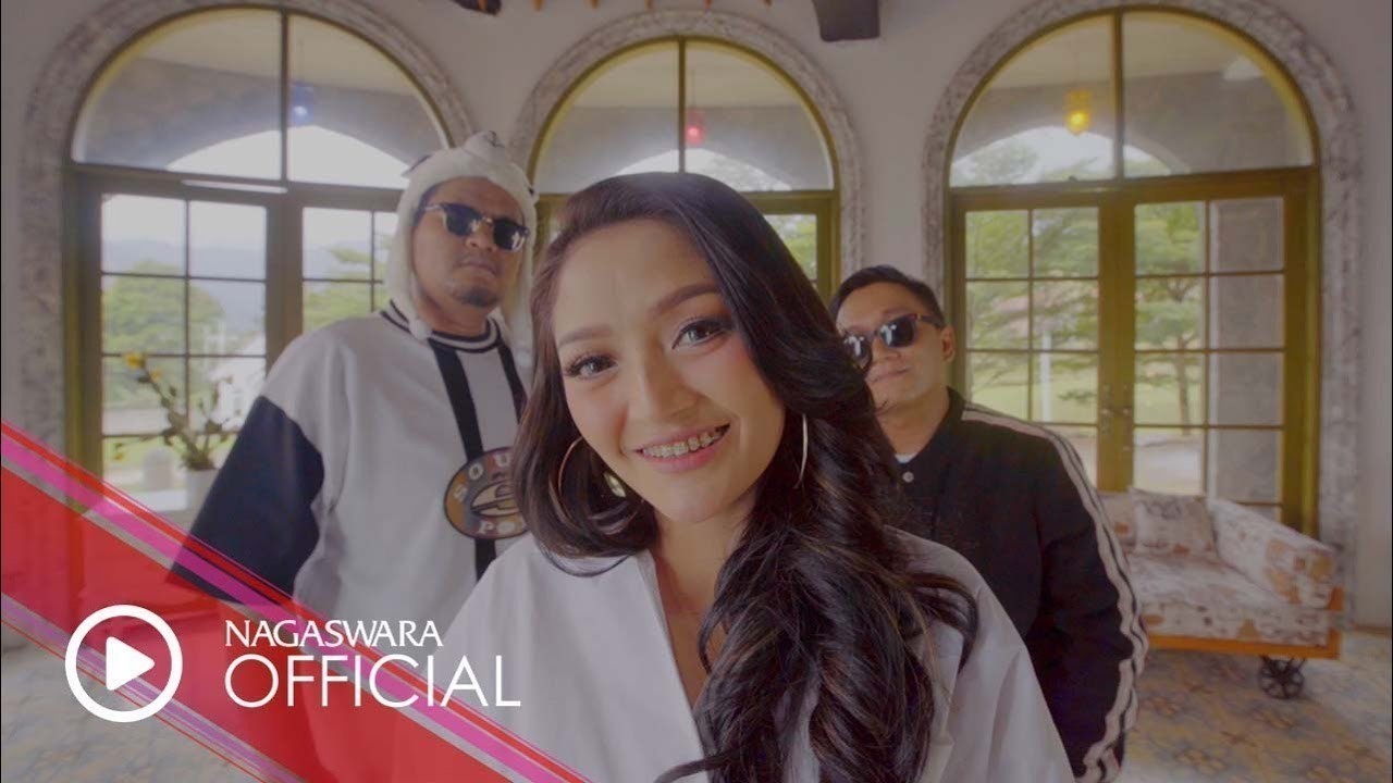 Siti Badriah Nikah Sama Kamu Feat Rph Official Music Video Nagaswara Music