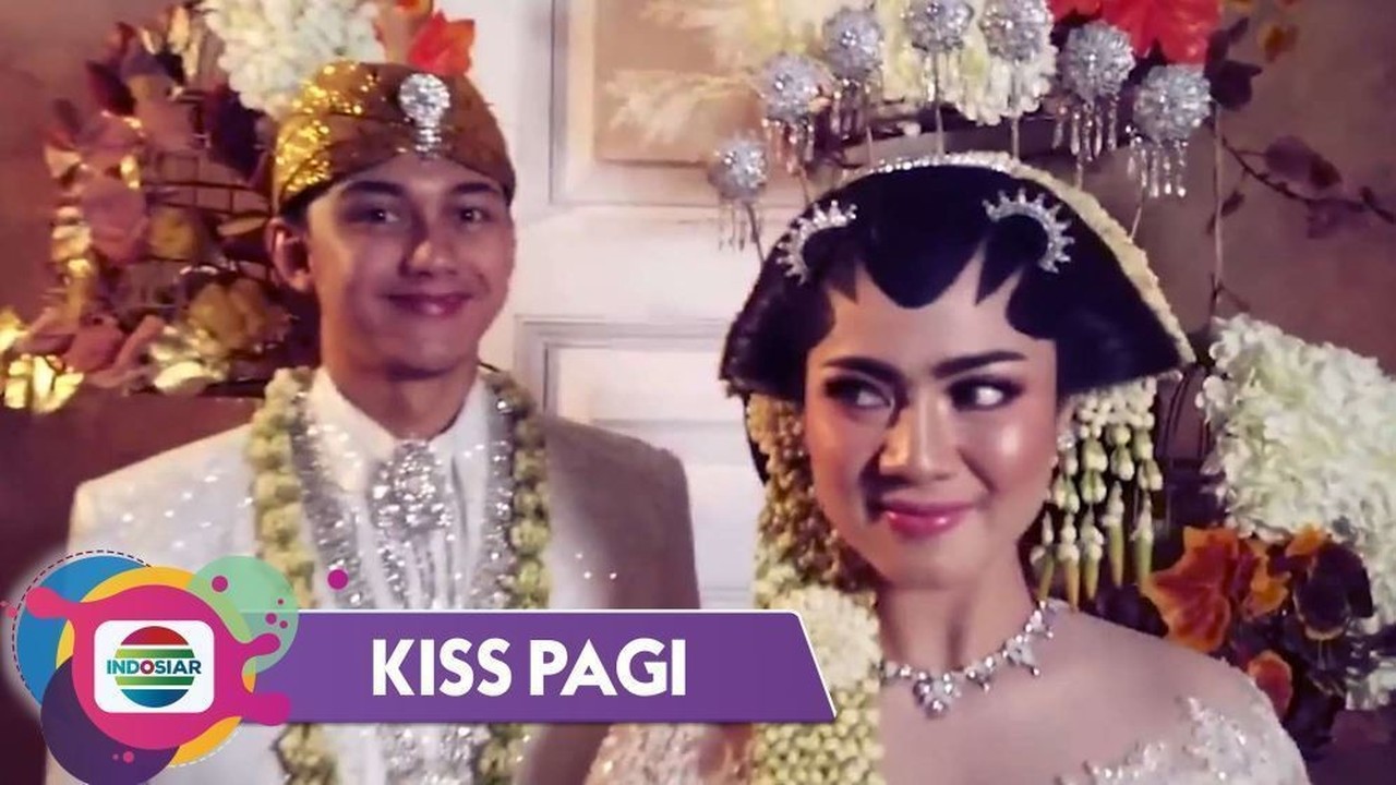 Streaming Pakai Adat Jawa-Sunda !!! Caesar Hito ...